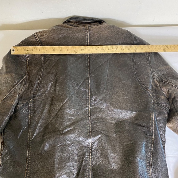 Levi's brown distressed XL faux leather Trucker/biker style jacket - Picture 7 of 15